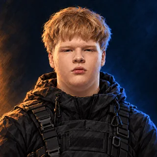 Porträt von tO0RO